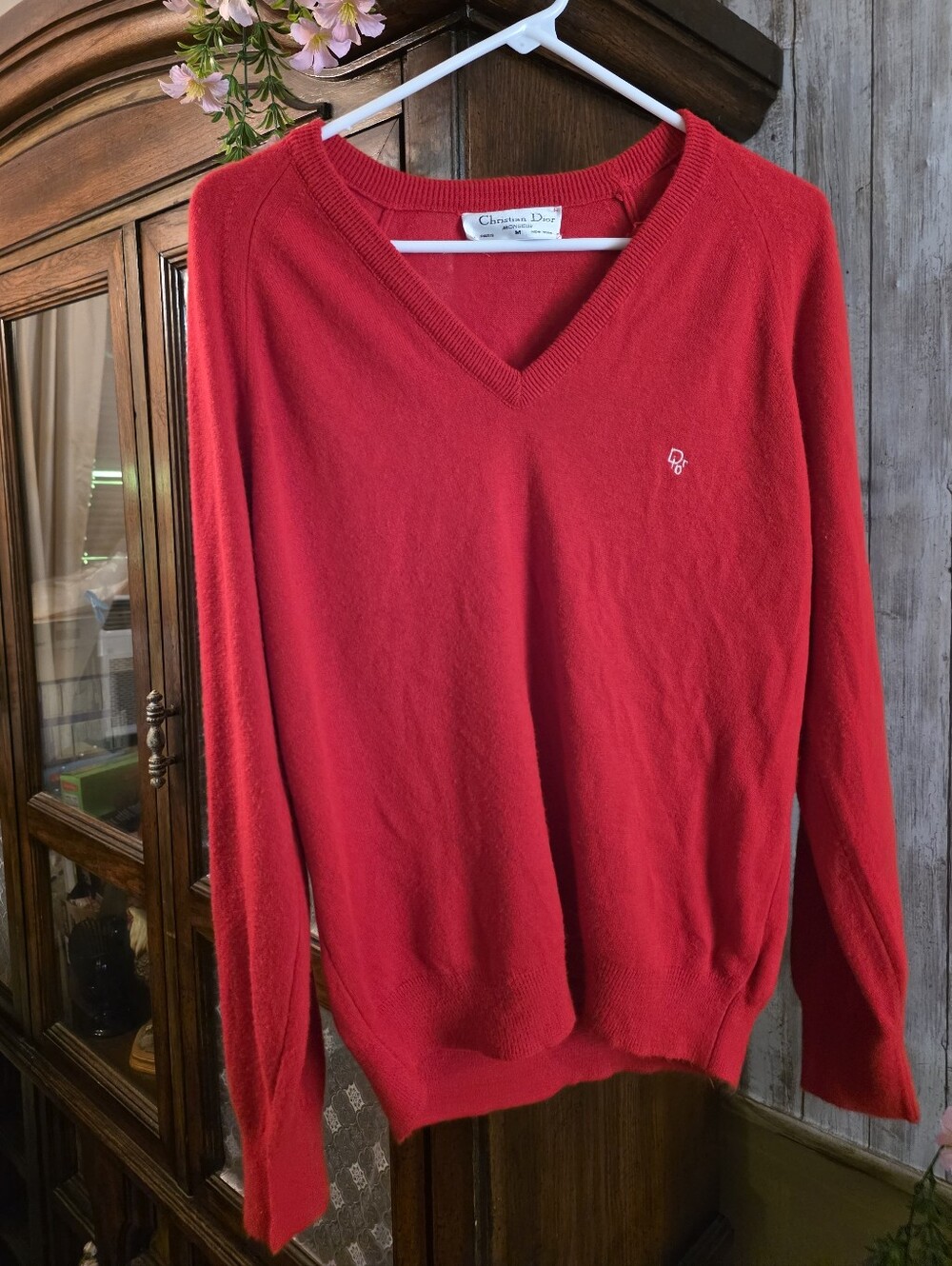 Christian Dior Men’s Red V-Neck Sweater ( M)